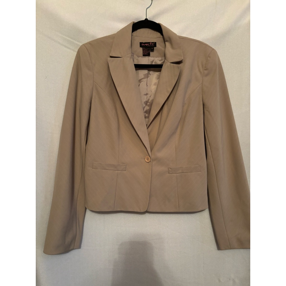 Women's Shape FX Beige 2 piece Beige Pinstripe pants set in Size 12